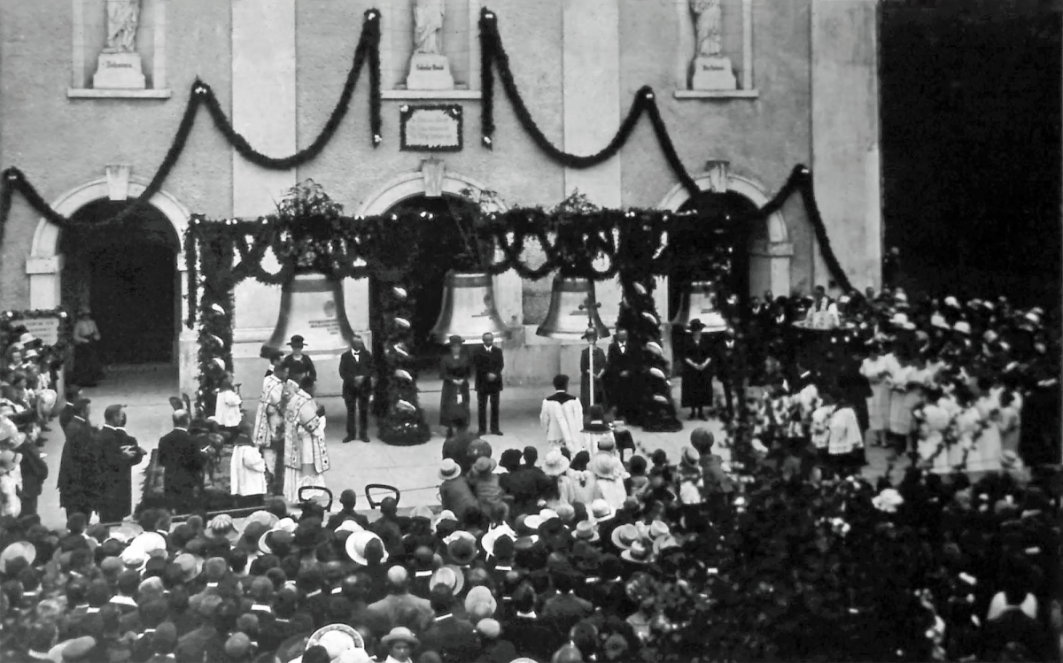 Die neuen Glocken der Pfarrkirche 1921 